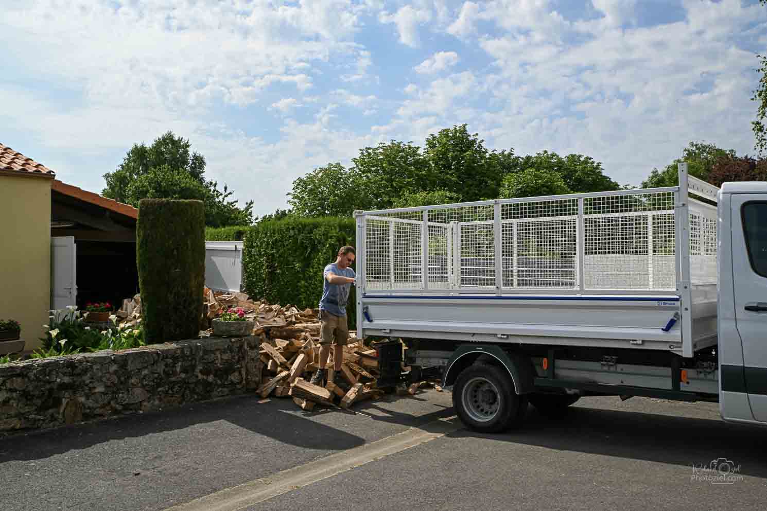 Livraison de bois de chauffage pour entreprise